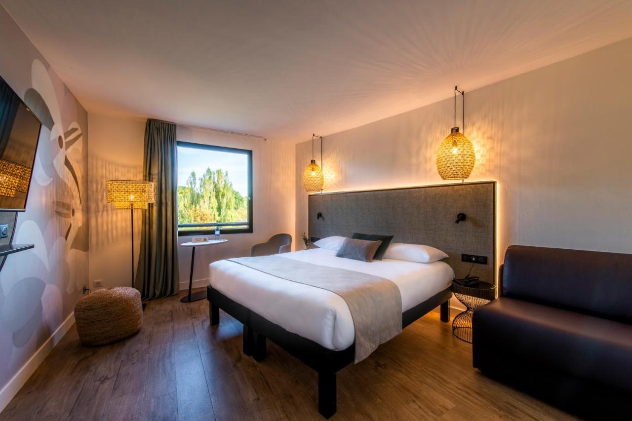 Hotel Ibis Styles Rennes Cesson Exterior foto