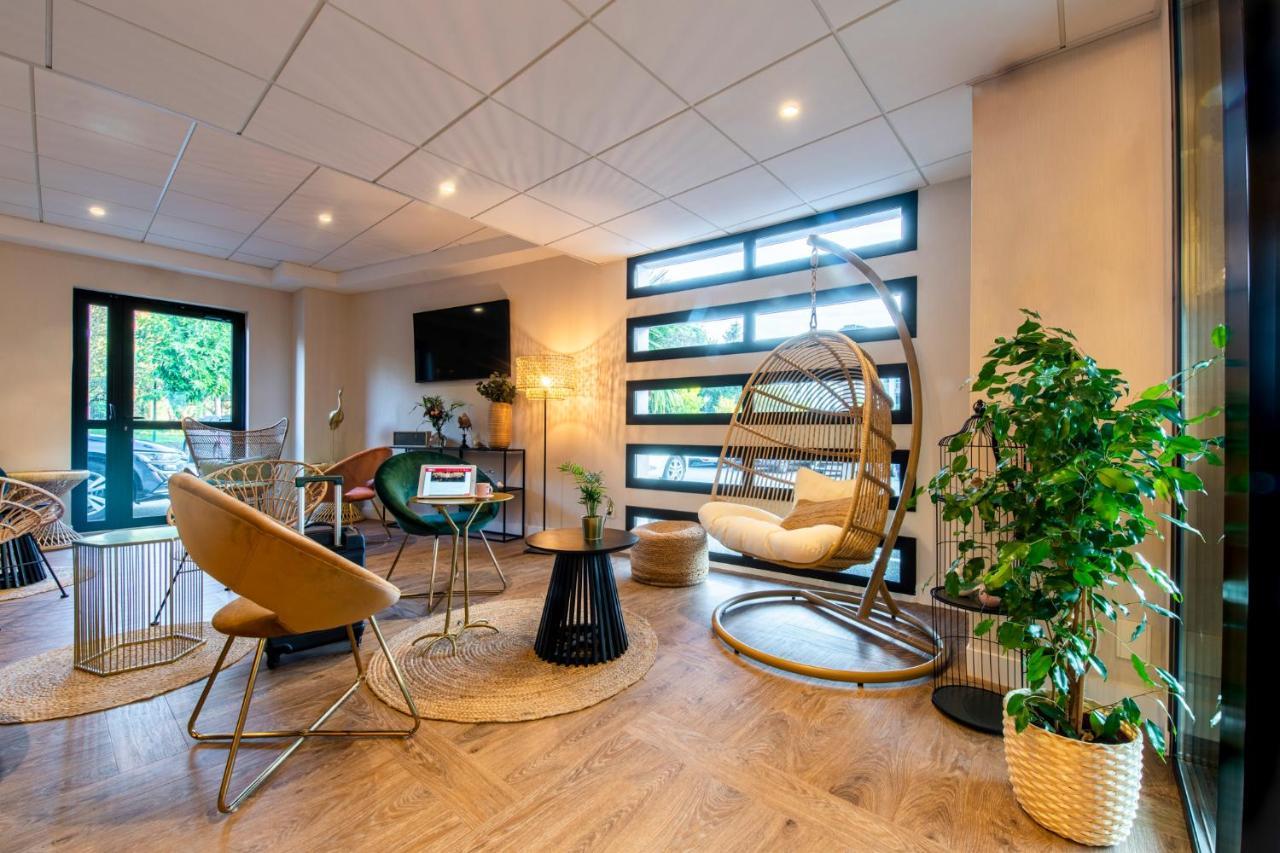 Hotel Ibis Styles Rennes Cesson Exterior foto